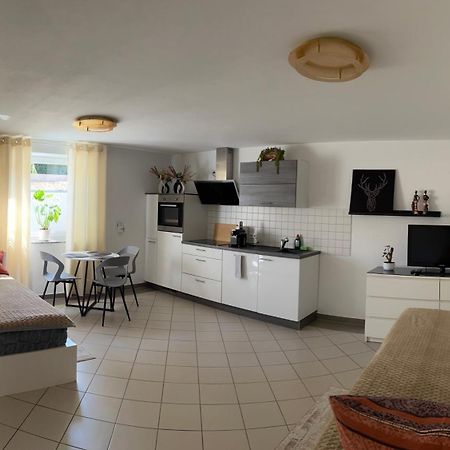 Einzimmer Apartment Niefern-Öschelbronn Esterno foto